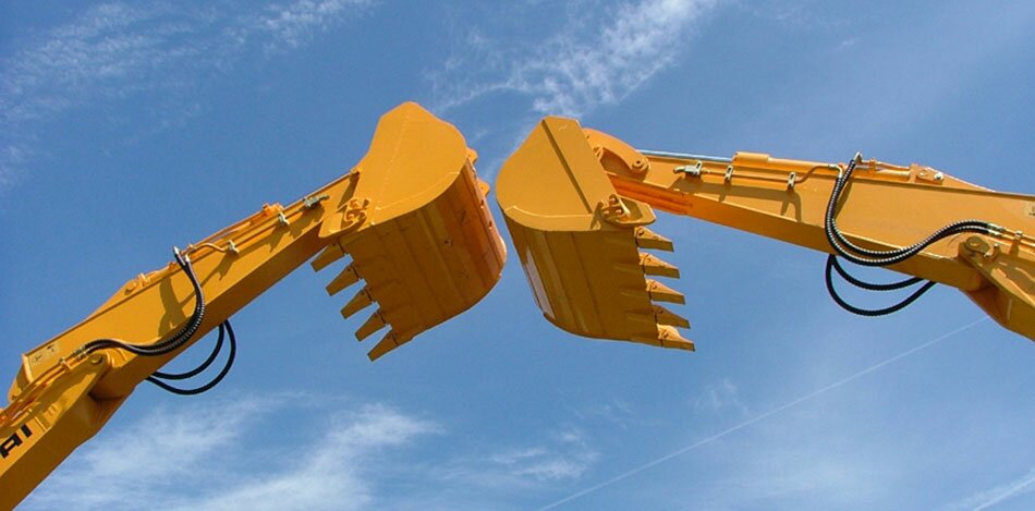 Machinery Dealers - Astrak