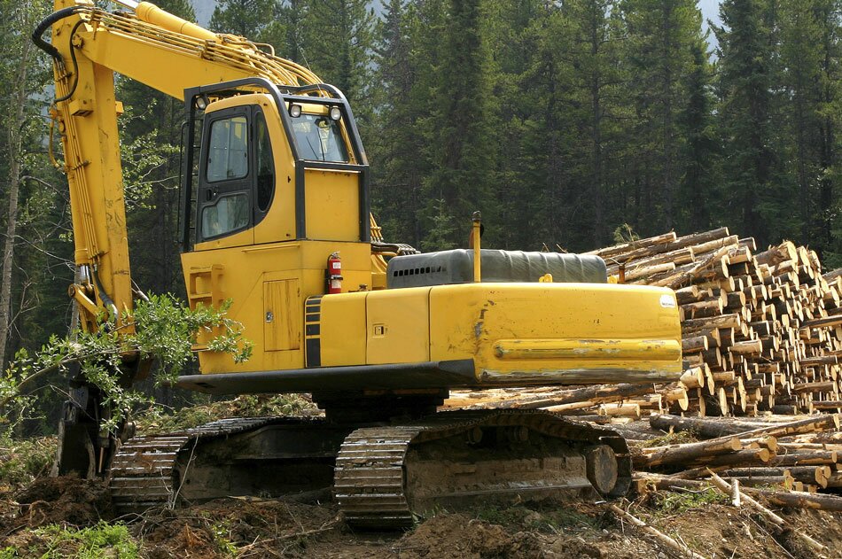 Forestry machinery undercarriage and wear parts - Astrak